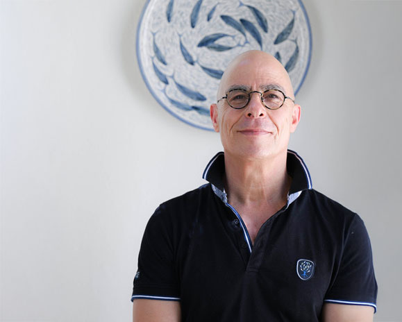 Alexander Reichardt wearing the limited edition Black Legend polo shirt